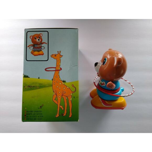 Hula Hula Animals Brown Bear With Hoop Battery Operated Vintage Toy NOS In Box - Picture 7 of 12